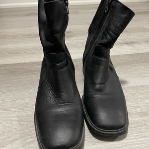 L’Intervalle ankle boots black size 8